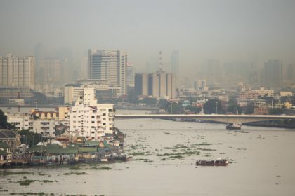 Ciudad de Bangkok contaminada
